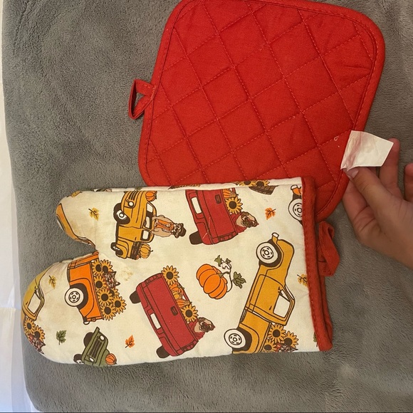 Fall Set Potholders - Picture 3 of 3